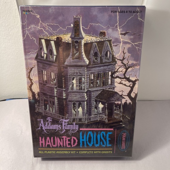 Polar Lights Other - Polar Lights The Addams Family Haunted House with Ghosts Model Kit 5001 New